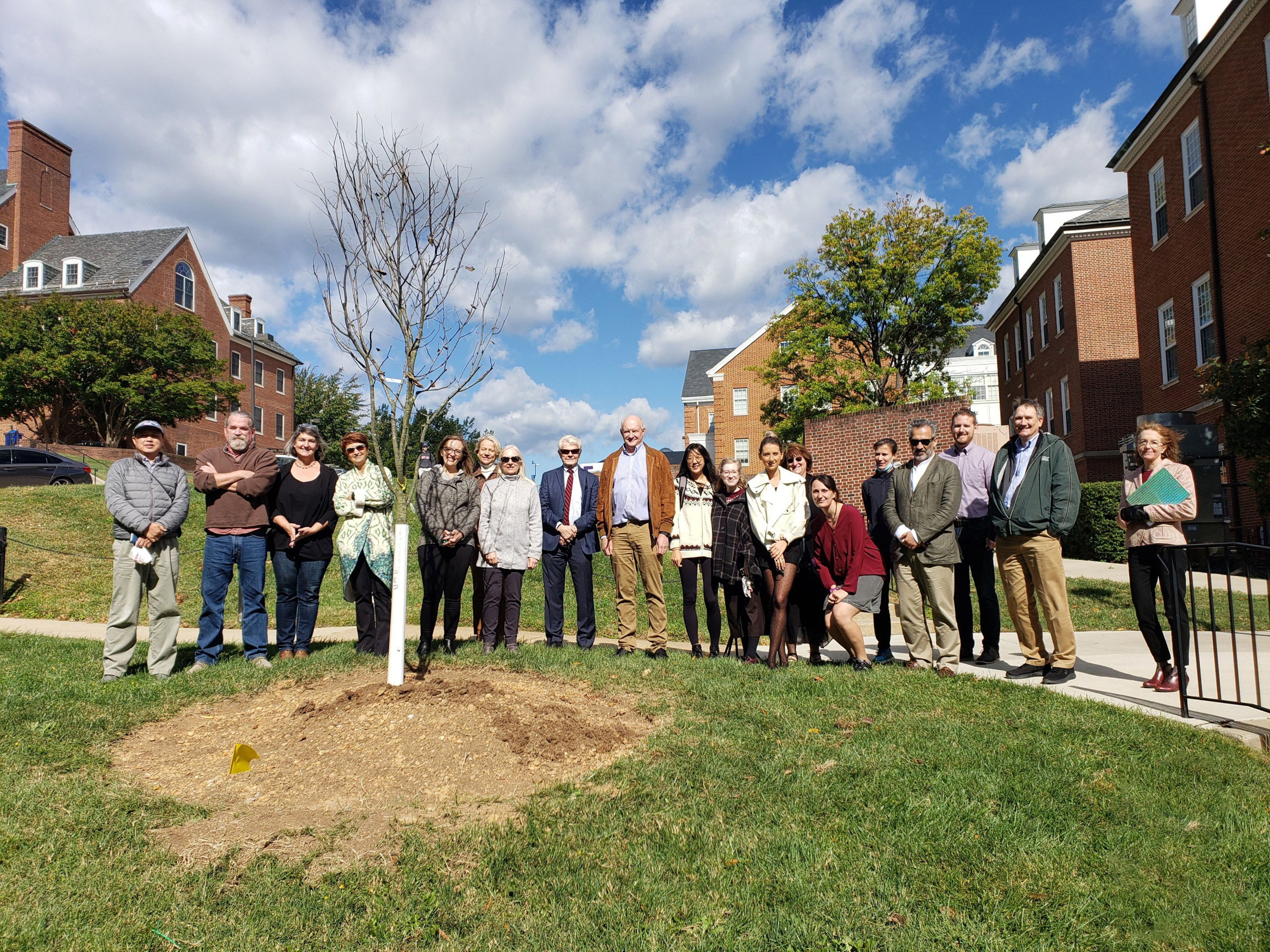 SLLC SLA Tree planting for mike long