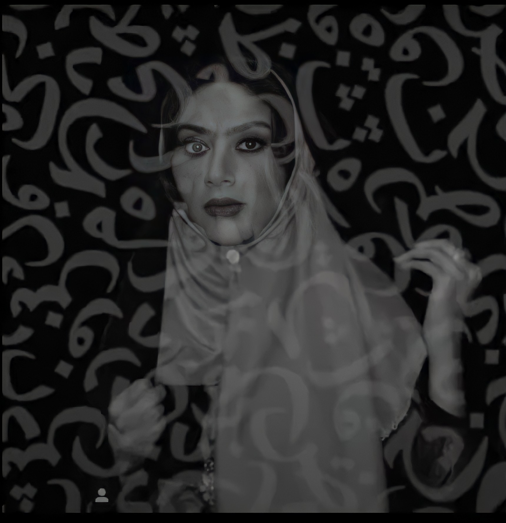 mona_farjad_black_and_white